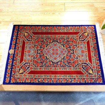 ペルシャ絨毯クム産シルク　ラフマーニ工房 玄関マット　87x60㎝　薔薇　花瓶　521-0944の画像