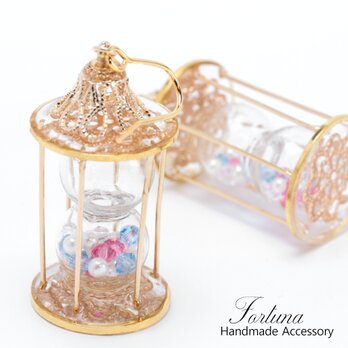 おとぎの国の砂時計(516) ピアス/イヤリング/ノンホールピアス/樹脂ピアスの画像