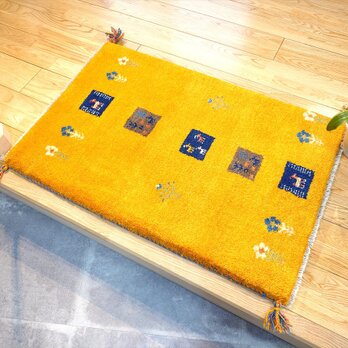 ペルシャ　ギャッベ　玄関マット　ラグ　90X60㎝　パネル　花　ヤギ羊　生命の木　黄金色　紺　グレー　RJ3399の画像