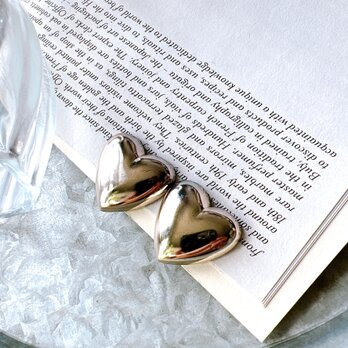 Y1116-ヴィンテージイヤリング U.S.A. 1980s Silver Tone Heart Earringsの画像