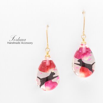花びらと猫(1020) ピアス/イヤリング/ノンホールピアス/樹脂ピアスの画像