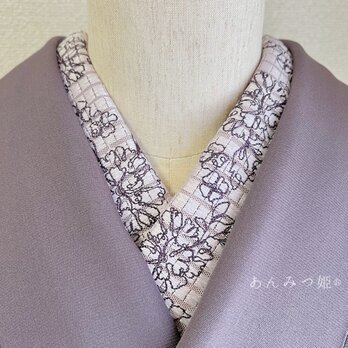 洗える刺繍半衿 モーブカラーの画像
