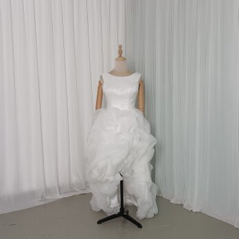 パーティードレス ノースリーブ ラッフルフリル フィッシュテール ファスナー 背中見せ 結婚式 前撮りの画像
