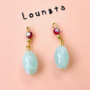 チェコビーズピアス レッド ライトブルーアクリルビーズ小ぶりピアス 夏ピアス プチプラの画像