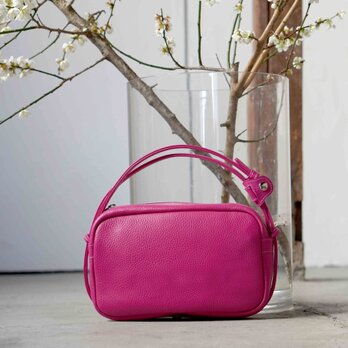 イタリアンPINK・２WAY機能ポシェットLサイズ◎内装キーホルダー付き：ポケット機能充実しています★の画像