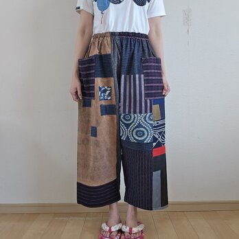 着物リメイク　手作り　絣、粉袋　パッチ　パンツの画像