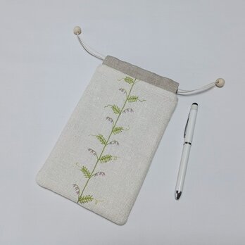 野花の刺繍巾着〜すずめのえんどうの画像