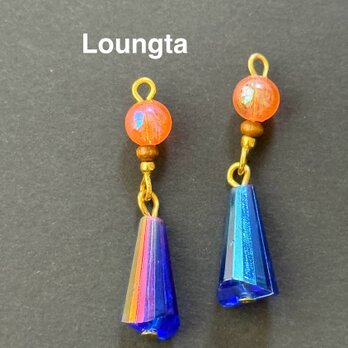 アクリルビーズの軽いピアス オレンジ ブルー 夏ピアス 小ぶりピアス 樹脂ピアスの画像