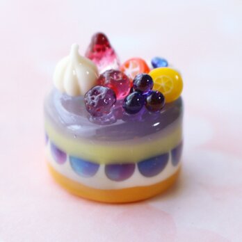 ガラスのミニチュア　ガラスのミニチュア　ピオーネとフルーツのケーキ★ガラスのミニチュア洋菓子店の画像