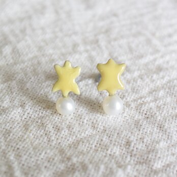 七宝焼｜小さな星のピアス　ミモザのようなイエロー