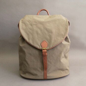 n×l backpack M (greige×brown)の画像