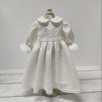 着せ替え人形の服　⑬　<春まつ雪うさぎ>の画像
