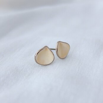 ピアス hitohira ivoryの画像