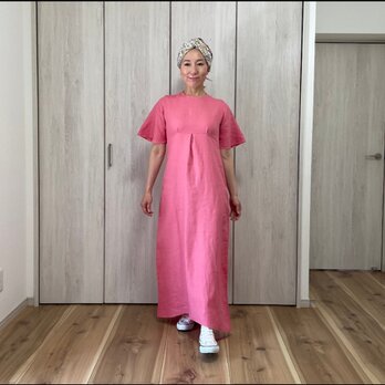 リネンのリリーワンピースの画像