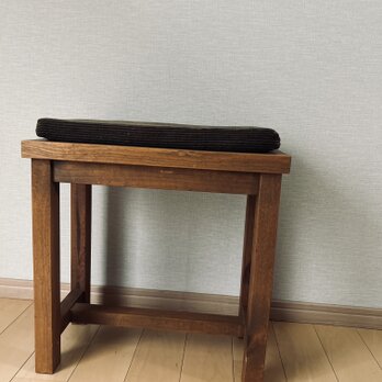 スツール　シート付きの画像