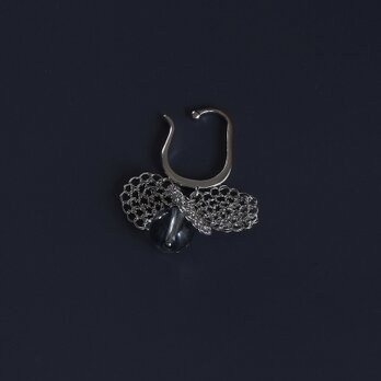 Ponpon Ear-Cuffの画像