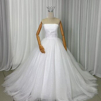 ウエディングドレス キラキラグリッターチュール ベアトップ ロングトレーン フランス風 結婚式の画像