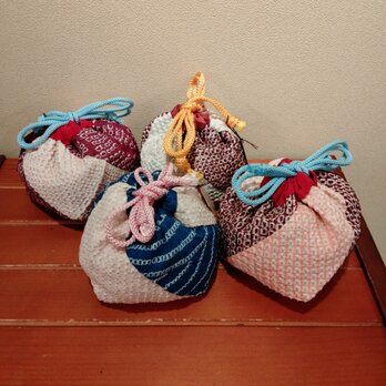 着物　絞りパッチワーク巾着（エスカルゴ中）