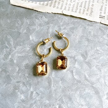P663-ヴィンテージピアス U.S.A. 1980s Amber Color Cut Glass Gold Tone Hoopの画像