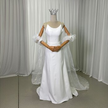 ウェディングドレス キャミソール クレープ生地 マント オーガンジー オフホワイト 結婚式 2次会 前撮りの画像