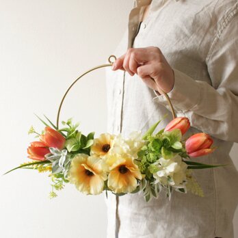 春色チューリップとラナンキュラスのリングリース