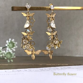 Vintage glass stone： 蜂と月と小花の耳飾りの画像