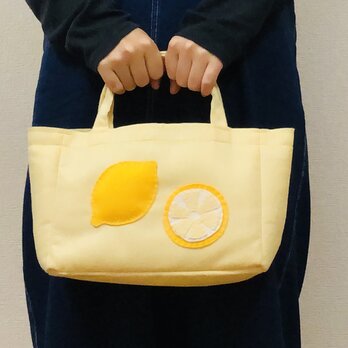 フェルトのミニトートバッグ　パステルイエロー×レモンの画像