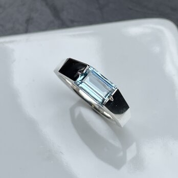 アクアマリン　エメラルドカット　1.1ct　印台　シルバーSV925リングの画像