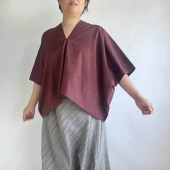 【1点もの】縦づかいのワイドプルオーバー -絹着物 臙脂 縦縞 & 新毛斯 セピアローズ（ヴィンテージ） V-WP610の画像