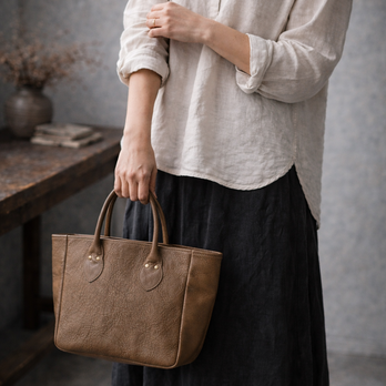 本革 スモールキャリーオールバッグ／アンバー ｜既製品とは少し違う、ぬくもり色のレザーバッグ