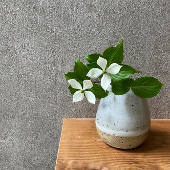 しずく花瓶（小）の画像