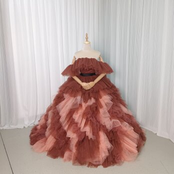 美品！カラードレス ピンク ブラウン オフショルダー プリンセスライン デザイン感 編み上げ 前撮りの画像