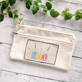 文房具の刺繍ワッペン　帆布風ポーチ　小物入れ　生成り　マチなし　Sサイズ　名入れ　ダブルファスナーの画像