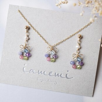 【３点セット】「アジサイの花結」誕生石×淡水パール／天然石リボンアクセサリー（ピアス／イヤリング・ネックレス）の画像