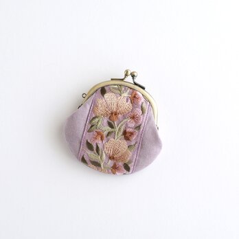 インド刺繍リボンのぽってりかわいい小さいがま口ポーチ　くすみ紫の画像
