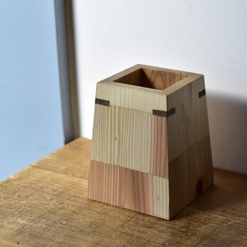 【 木工 】 端材のペン立て カトラリー・スタンド　無垢材 オイル仕上げ　杉や松、それと朴