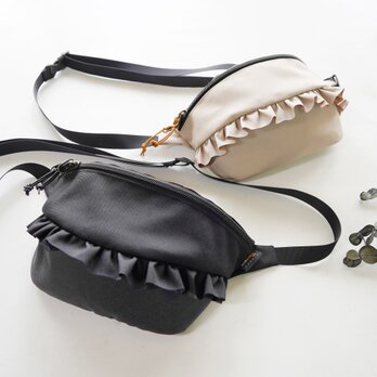 CORDURA (コーデュラ）ナイロン使用｜軽量フリル ショルダーバッグ／ウエストポーチ〈2way〉の画像