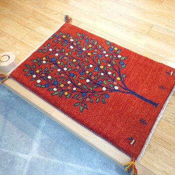 ペルシャ　ギャッベ　玄関マット　ラグ　88x60cm　茜色　椿のような生命の木　RJ12904の画像