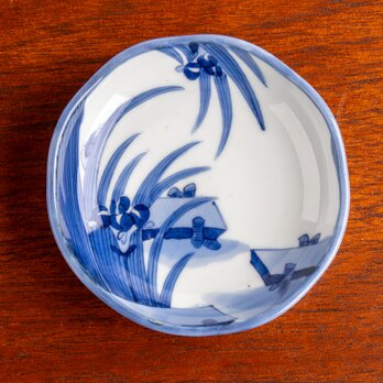 古伊万里 染付菖蒲文 小皿 明治時代 D587の画像