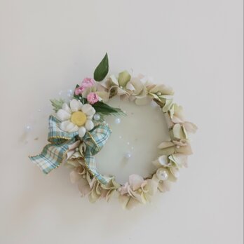 染め布花＊ナチュラルなマーガレットと紫陽花のリースの画像