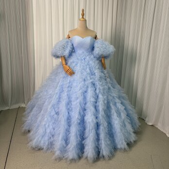 人気上昇！カラードレス ブルー ベアトップ フリル袖 もこもこドレス 可愛い プリンセスライン 編み上げ 前撮りの画像