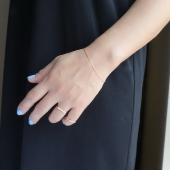 【14kgf】beading chain bracelet -つけっぱなしOK 極細チェーンとろみブレス-の画像