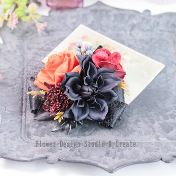 フラメンコ・フローレス・発表会に♡朱赤の薔薇と黒いダリアのヘアクリップ 　ダンス髪飾り　発表会　社交ダンス　チュール　発表会　赤の画像