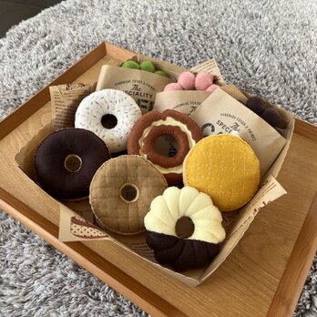 おままごと・セット【ドーナツ屋さん】の画像