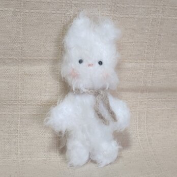 ふっわふわなミニうさぎ (あみぐるみ)