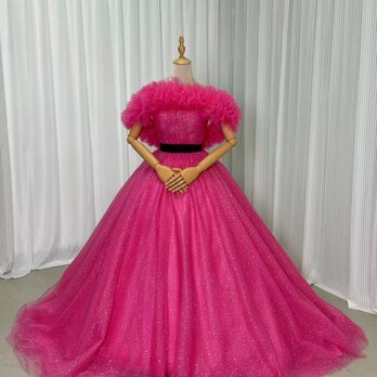 カラードレス ビビッドピンク オフショルダー キラキラグリッターチュール サッシュベルト 編み上げ 花嫁の画像