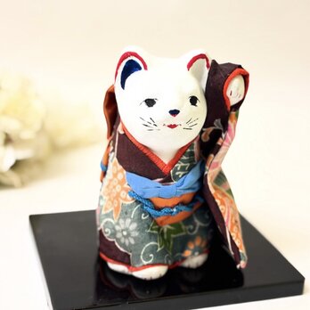 一閑張り張子   お着物招き猫の画像