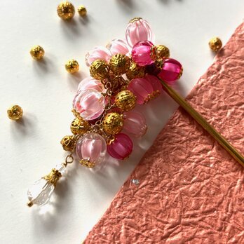 かんざし　ピンクレモネードの様な泡玉ビーズ　ピンク　一本簪　一本挿　透明　クリア　涼しげ　春夏　桜　サクラの画像