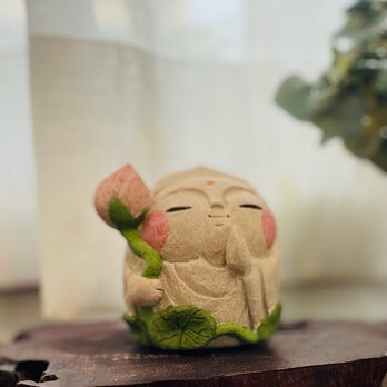 白豆地蔵　蓮の錫杖(蓮の葉の台座)の画像