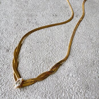 NA133-【 AVON 】エイボン・ヴィンテージネックレス Gold Tone Chain Braidedの画像